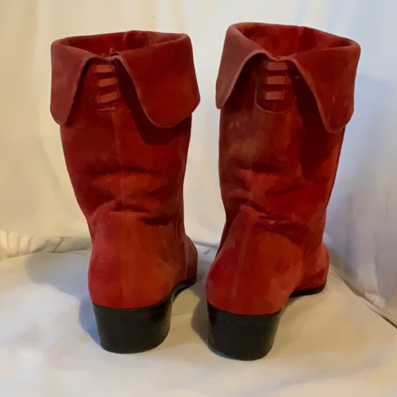 Red suede ankle boots - Picture 2 of 10